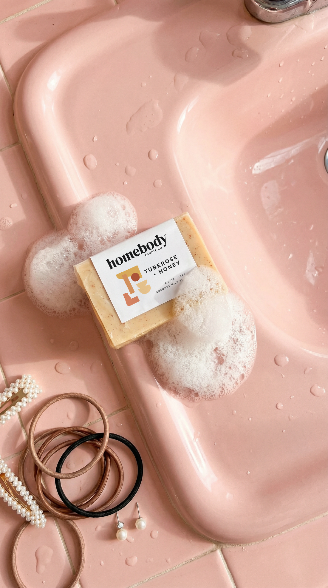 Tuberose + Honey - Homebody Candle LLC